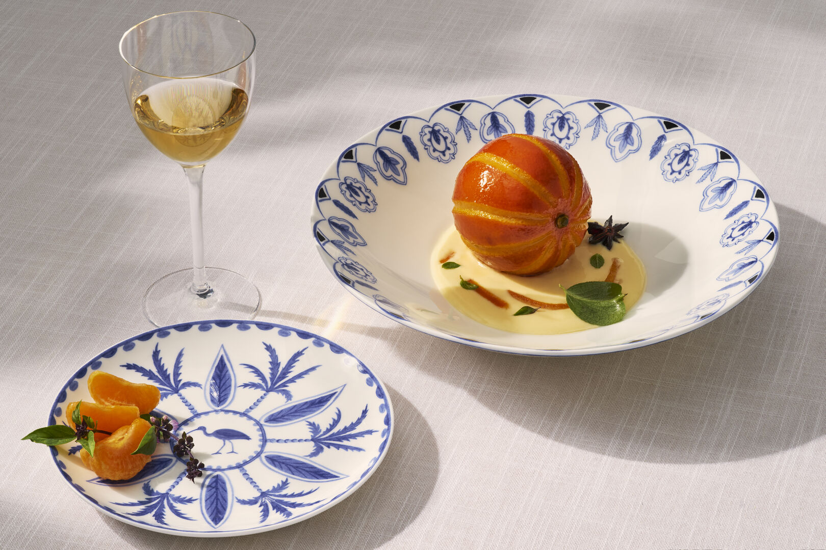Sultan's Garden Blue Large Coupe Bowl 23cm 2Ltr (9 1/6" 70oz)